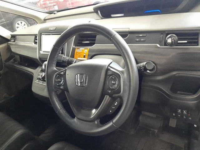 HONDA FREED 2017