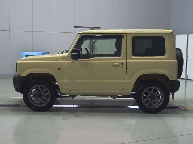 SUZUKI JIMNY 2021