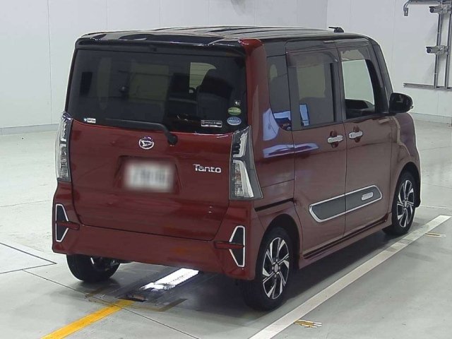 DAIHATSU TANTO 2020