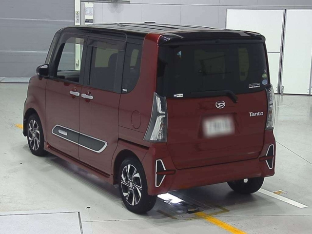 DAIHATSU TANTO 2020