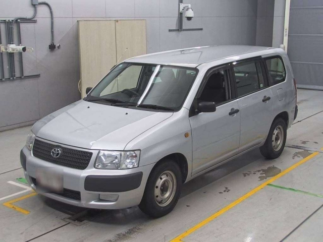 TOYOTA SUCCEED 2010
