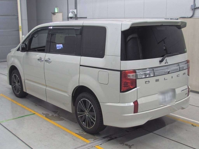 MITSUBISHI DELICA D5 2019