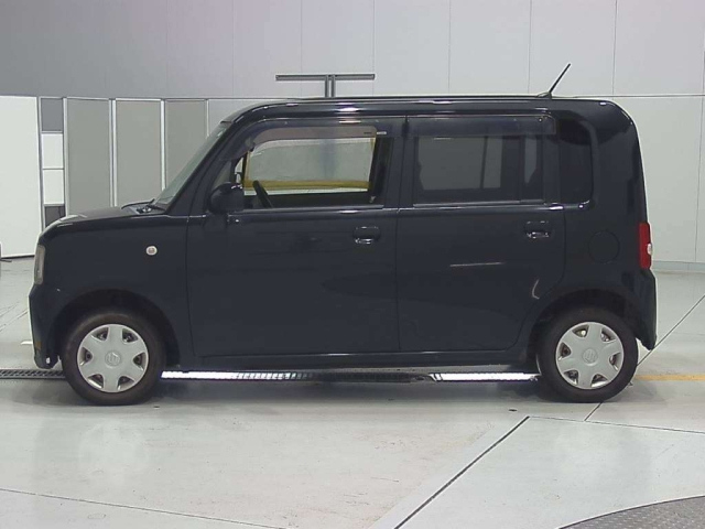 DAIHATSU MOVE CONTE 2012