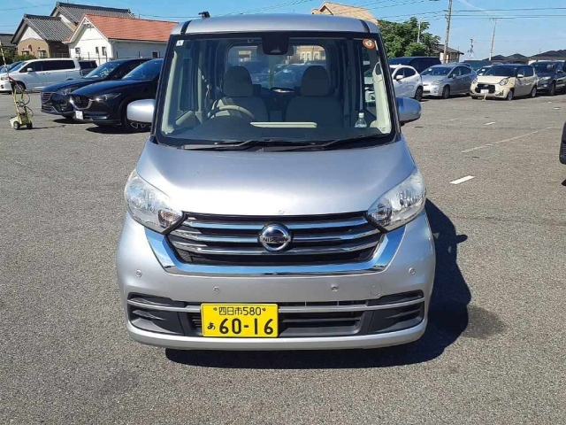 NISSAN DAYZ ROOX 2020