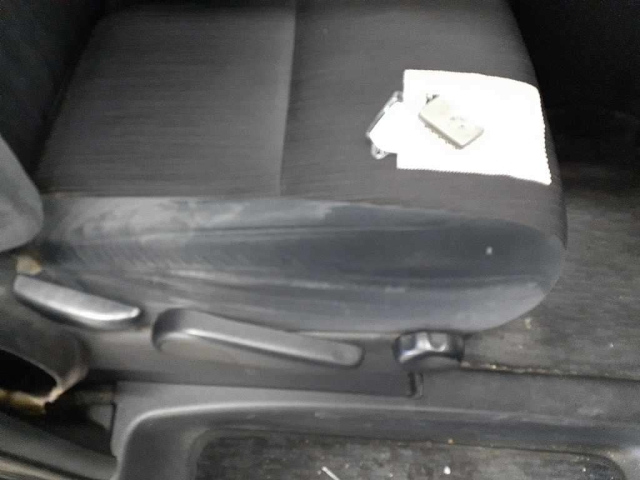 TOYOTA VELLFIRE 2009