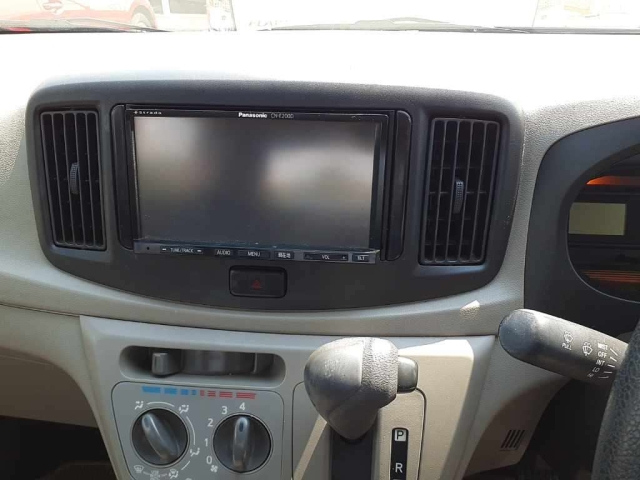 DAIHATSU MIRA E S 2014