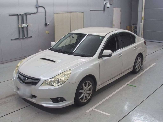 SUBARU LEGACY B4 2011