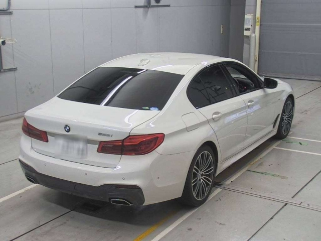 BMW 5 SERIES 2019