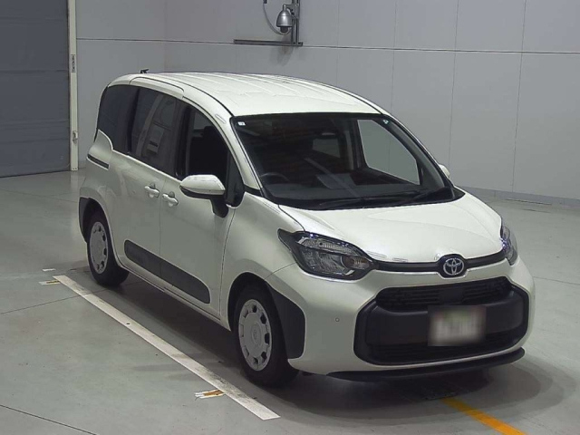 TOYOTA SIENTA 2023