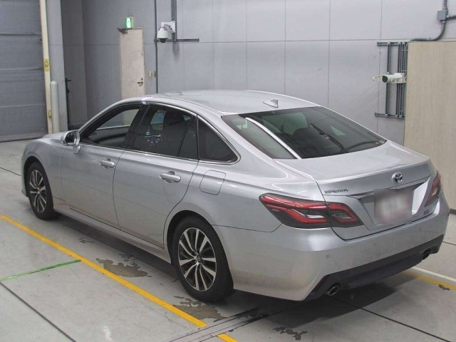 TOYOTA CROWN 2020