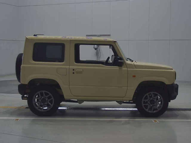 SUZUKI JIMNY 2023