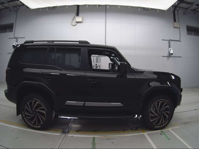 TOYOTA LAND CRUISER 2024