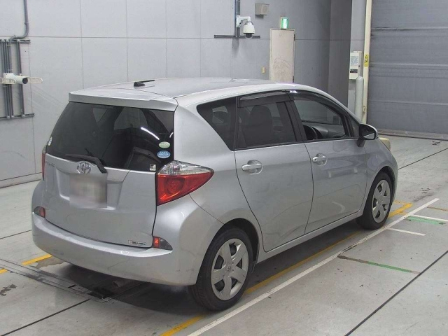 TOYOTA RACTIS 2011