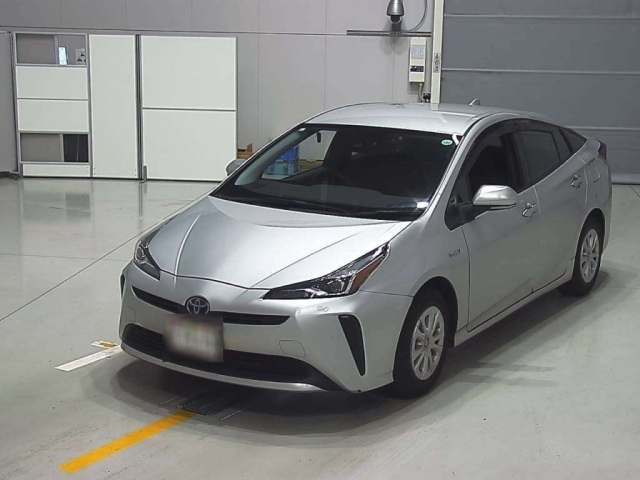 TOYOTA PRIUS 2019
