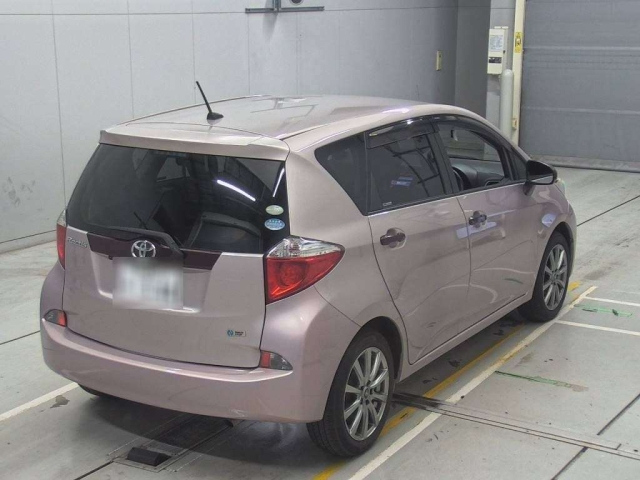 TOYOTA RACTIS 2012