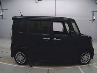 HONDA N BOX 2023