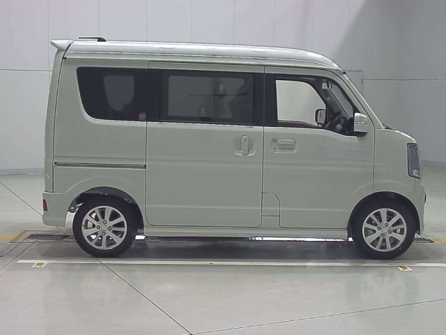 SUZUKI EVERY WAGON 2025