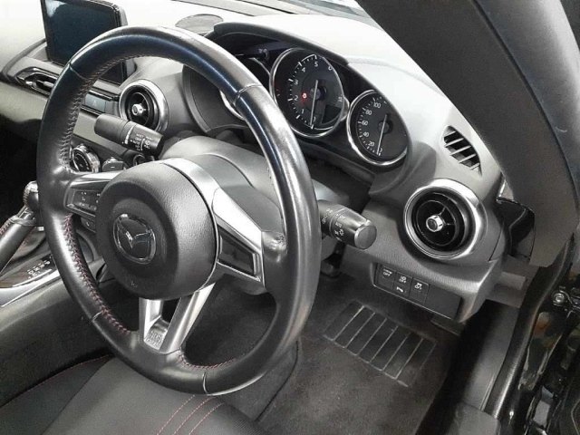 MAZDA ROADSTER 2019