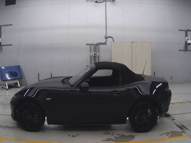 MAZDA ROADSTER 2019