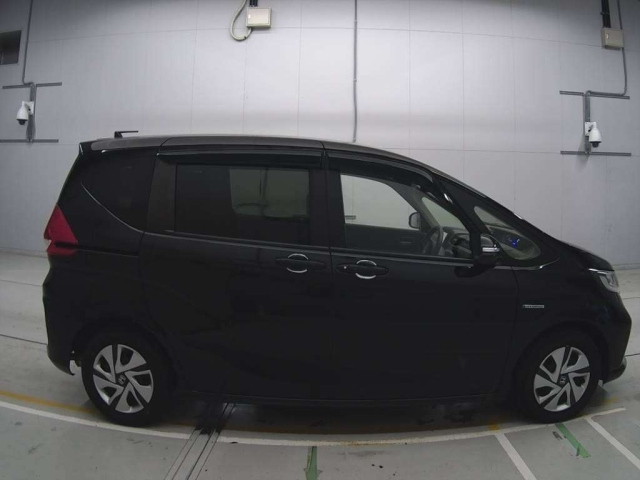 HONDA FREED 2020