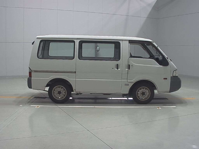 MAZDA BONGO VAN 2012