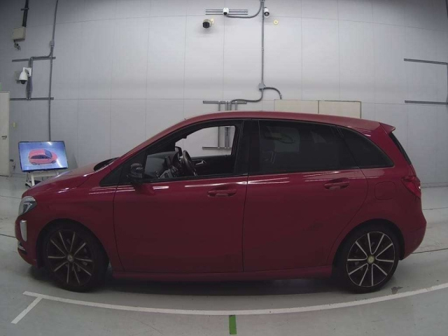 MERCEDES BENZ B CLASS 2012
