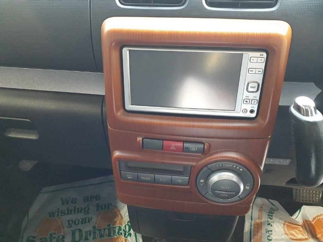 DAIHATSU MOVE CONTE 2011