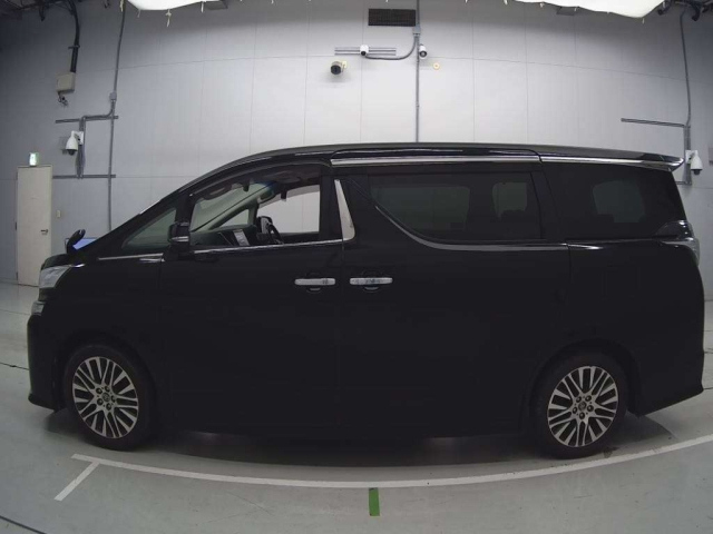 TOYOTA VELLFIRE 2017