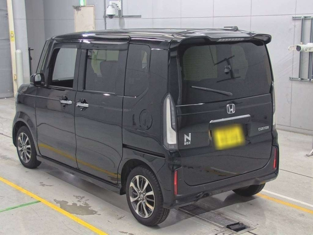 HONDA N BOX 2024