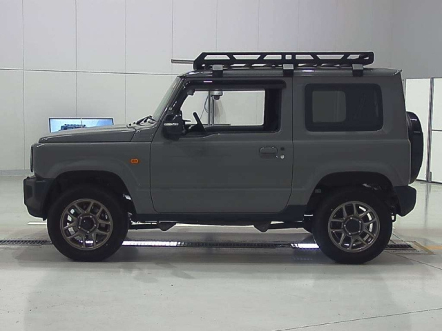 SUZUKI JIMNY 2021
