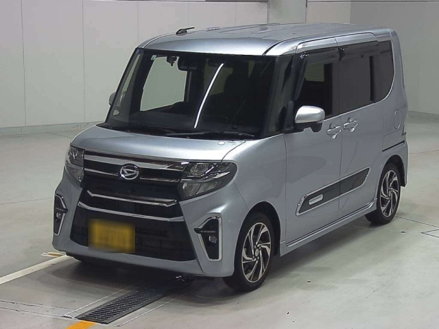 DAIHATSU TANTO 2021