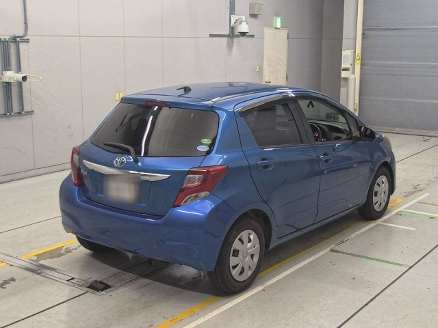 TOYOTA VITZ 2014