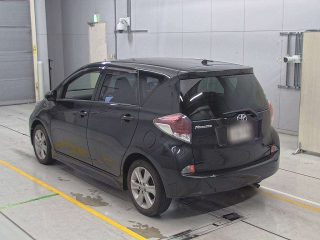 TOYOTA RACTIS 2014
