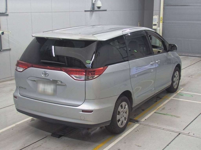 TOYOTA ESTIMA 2013
