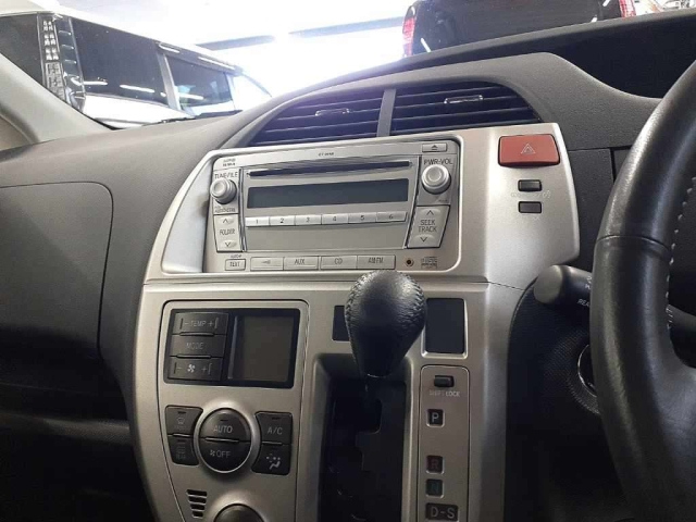 TOYOTA RACTIS 2009