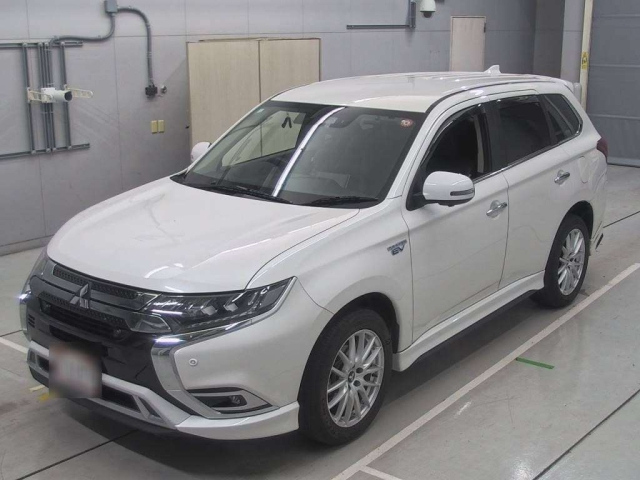 MITSUBISHI OUTLANDER PHEV 2018