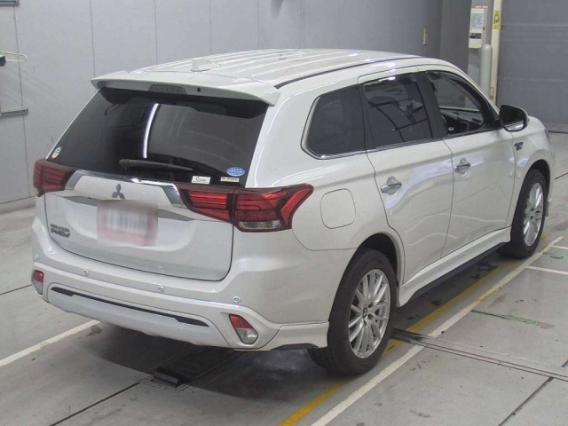 MITSUBISHI OUTLANDER PHEV 2018