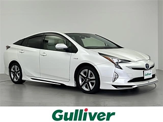 TOYOTA PRIUS 2016