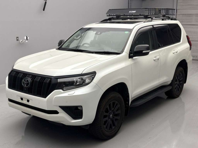 TOYOTA LAND CRUISER PRADO 2022