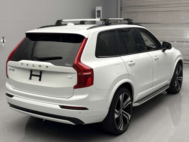 VOLVO XC90 2022