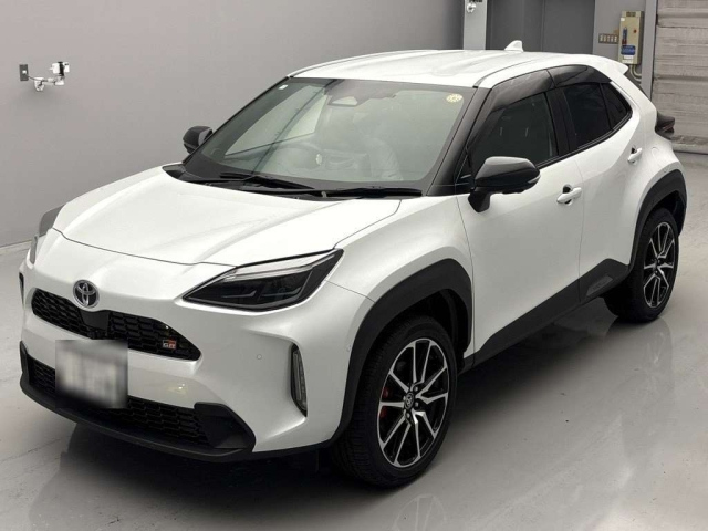 TOYOTA YARIS CROSS 2024