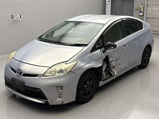 TOYOTA PRIUS 2012