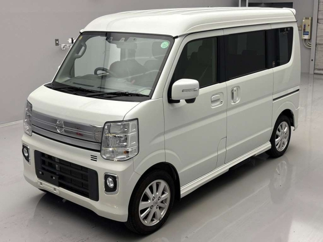 NISSAN CLIPPER RIO 2023
