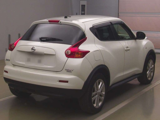 NISSAN JUKE 2013