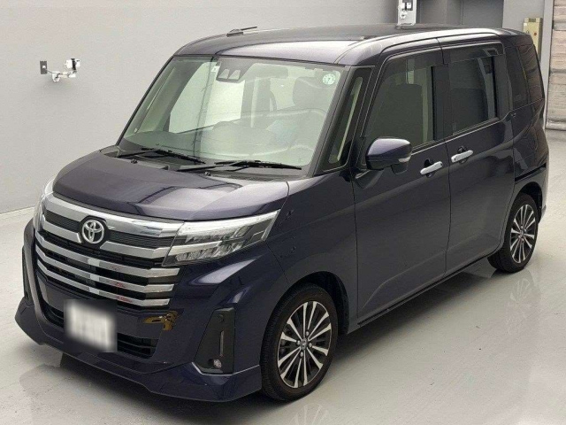 TOYOTA ROOMY 2023