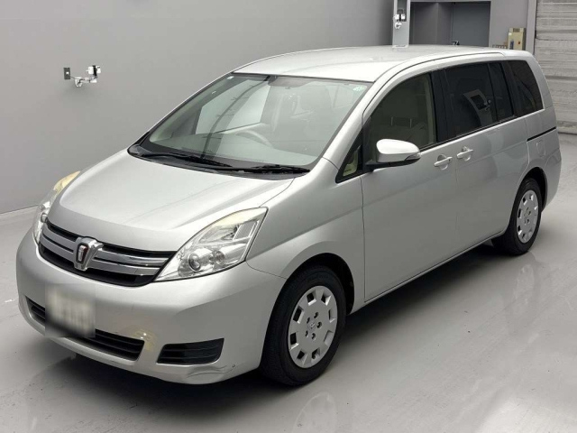 TOYOTA ISIS 2015
