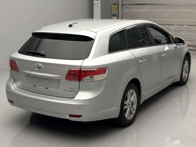 TOYOTA AVENSIS WAGON 2012