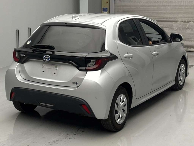 TOYOTA YARIS 2021
