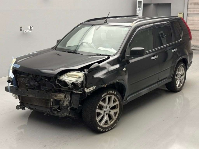 NISSAN X-TRAIL 2013