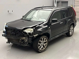 NISSAN X-TRAIL 2013